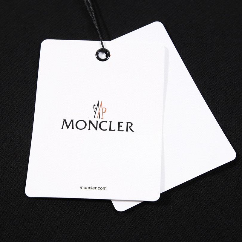 T-shirt Moncler Black Embroidered Logo Tee MCL005