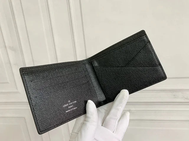 Carteira Supreme x Louis Vuitton Preta - HYPER LIST
