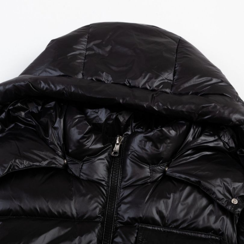 Jacket Puffer Moncler Black with Hood MCL013