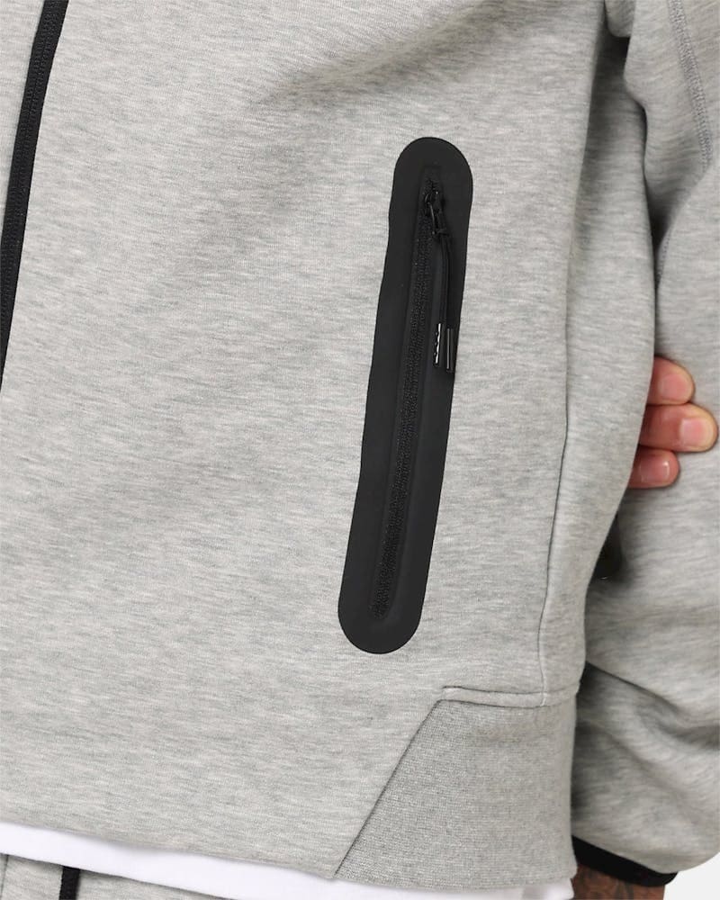 Conjunto Nike Tech Fleece Cinza 2023 (New Season) - HYPER LIST