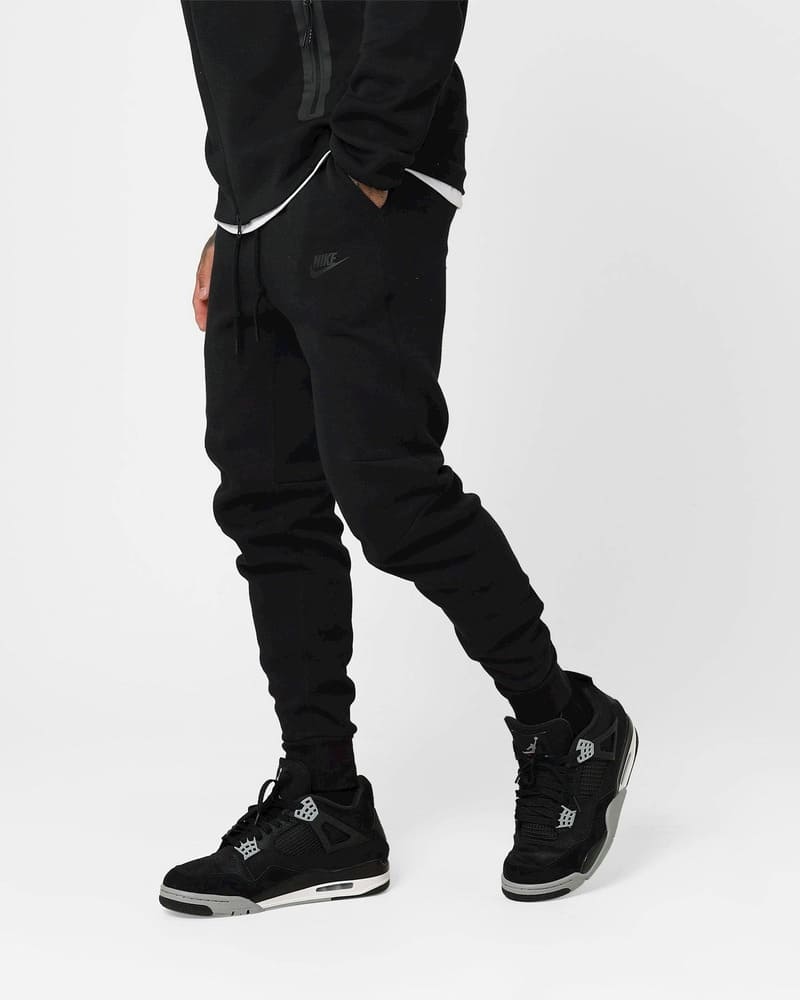 Conjunto Nike Tech Fleece black 2023 (New Season) - HYPER LIST