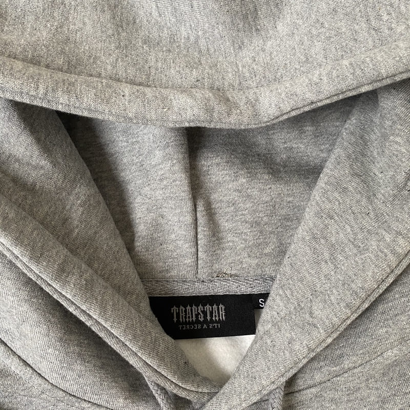 Conjunto Trapstar Irongate Arch Chenille Hooded Tracksuit - HYPER LIST