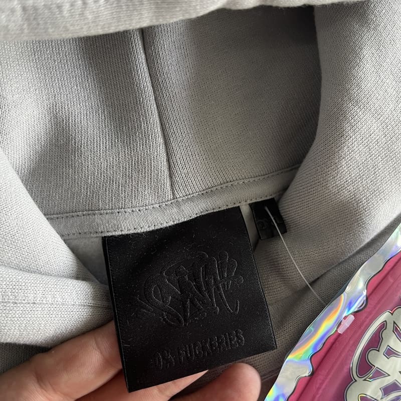 Conjunto Synaworld Logo gray - HYPER LIST