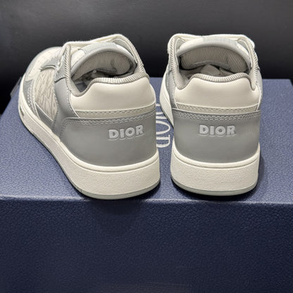 Dior B27 White