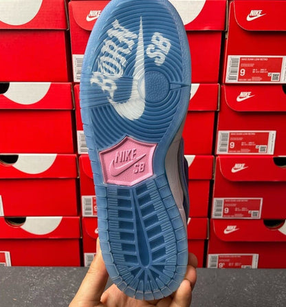 Nike Dunk Low Born x Raised - HYPER LIST