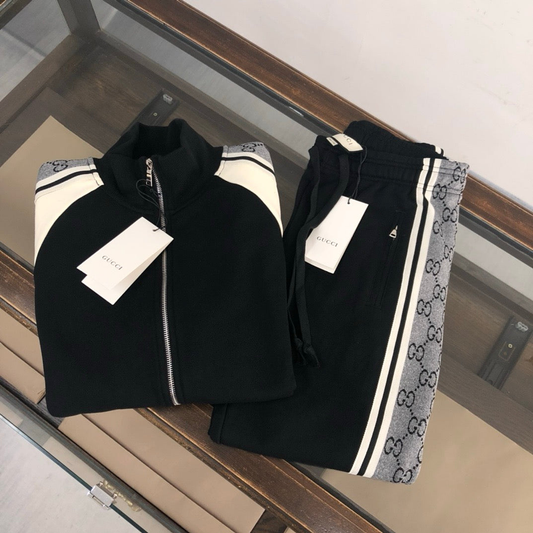 Gucci Noir Tracksuit