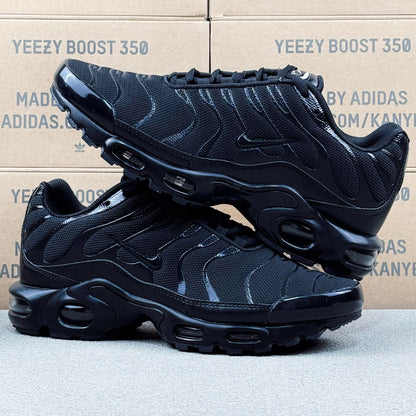 Nike TN PLUS Black