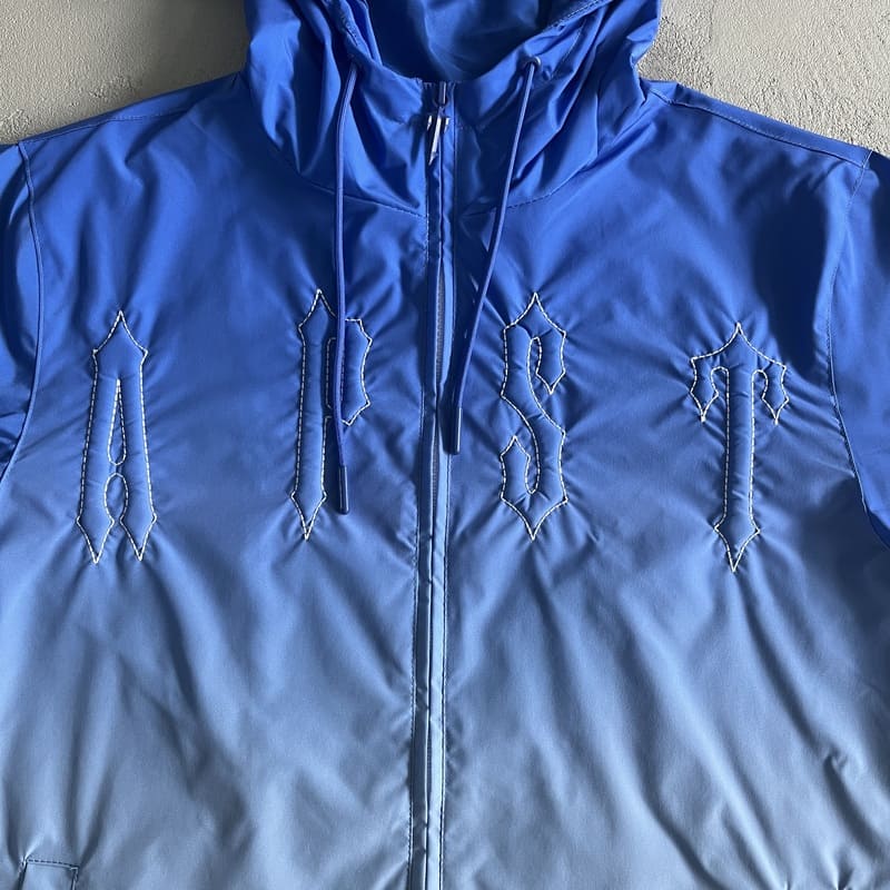 Corta Vento Trapstar Irongate Sky Blue Gradient - HYPER LIST