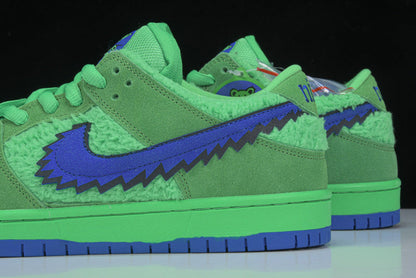 Nike SB Dunk Low Grateful Dead Bears Green - HYPER LIST