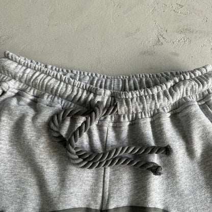 Conjunto Shorts Synaworld gray - HYPER LIST