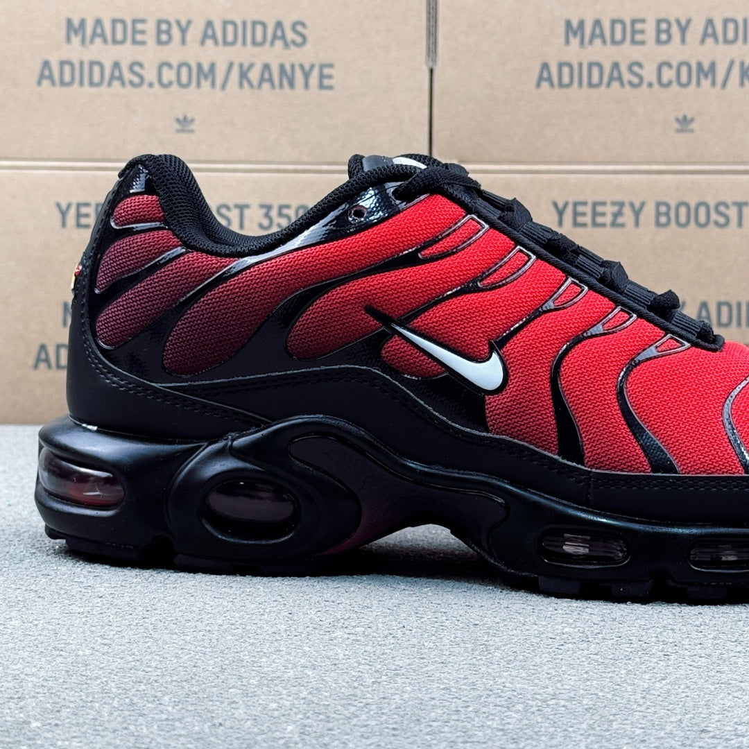 Nike TN PLUS Red