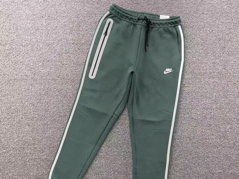 Conjunto Nike Tech Fleece Verde (Reflective) - HYPER LIST