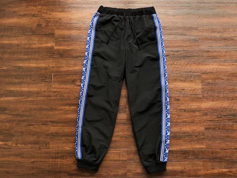 Conjuto Louis Vuitton Fair Isle Stripes Nylon - HYPER LIST