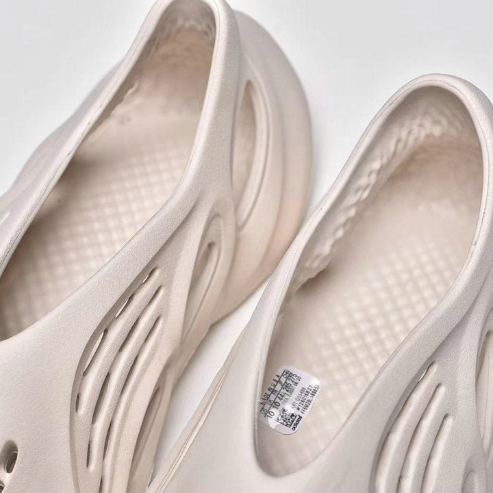 Yeezy Foam Runner White