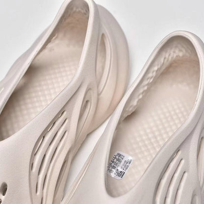 Yeezy Foam Runner White