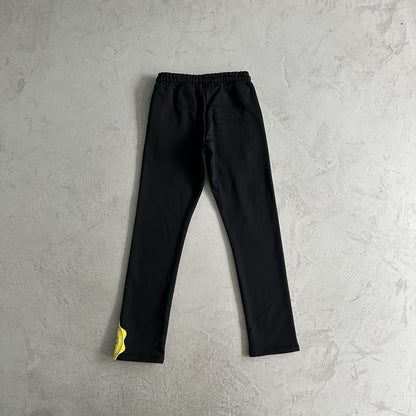 Conjunto Syna World College Logo black/yellow - HYPER LIST