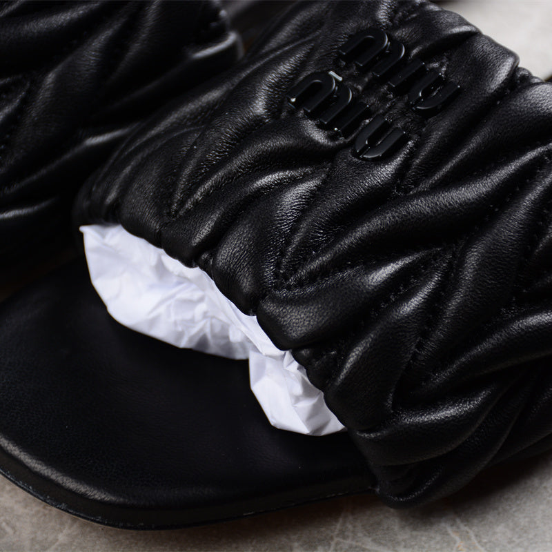Miu Miu Noir