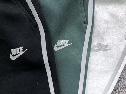 Conjunto Nike Tech Fleece Preto (Reflective) - HYPER LIST
