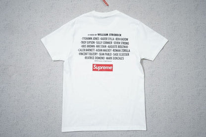 Camiseta Supreme “Play Dead” - HYPER LIST