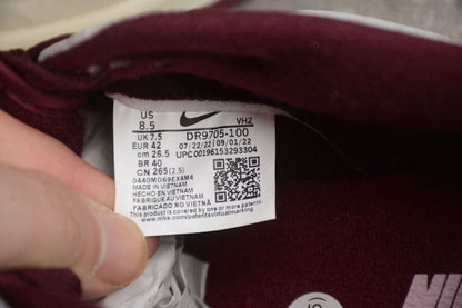 Nike Dunk Low Premium Valentine's Day - HYPER LIST