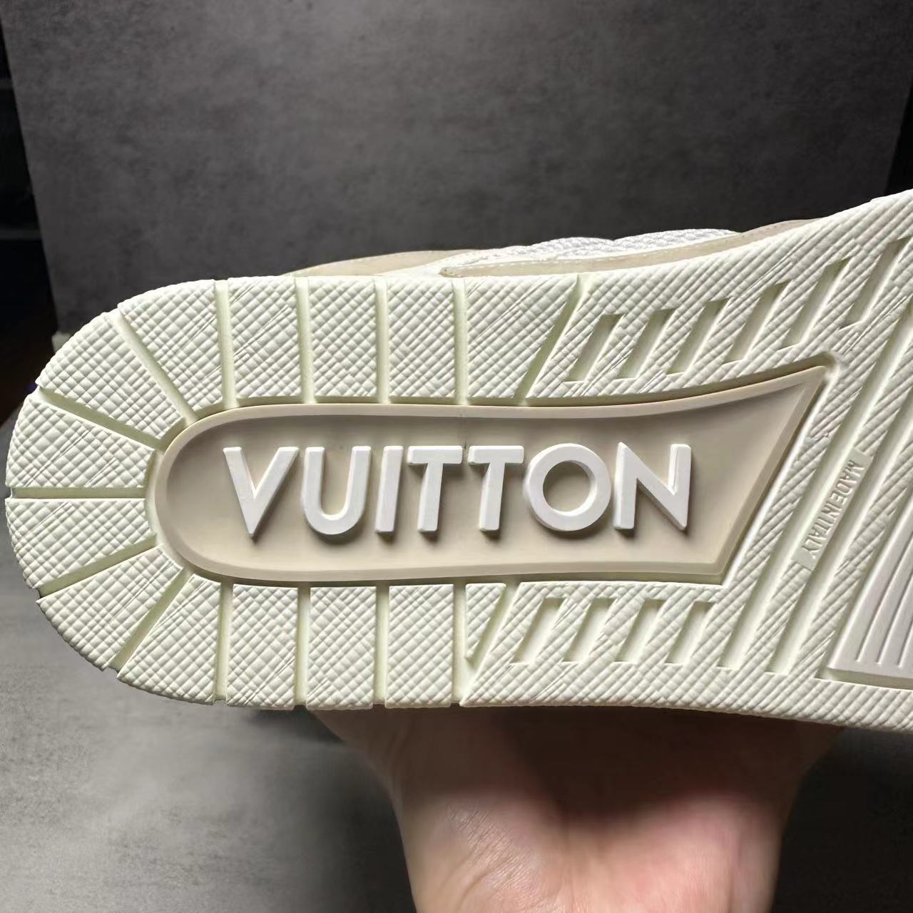 Louis Vuitton Skate Cream - HYPER LIST