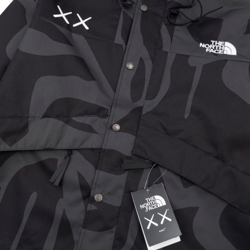 Jacket The North Face TNF007