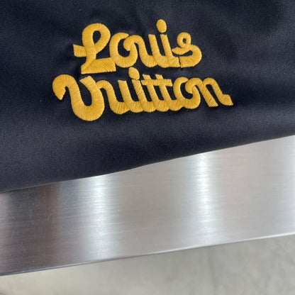 Jaqueta Louis Vuitton Aviator Monogram Fleece Collar - HYPER LIST
