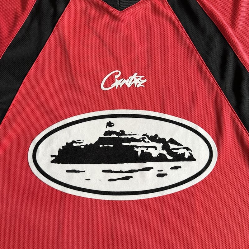 Camiseta Corteiz Alcatraz Football Vermelha - HYPER LIST