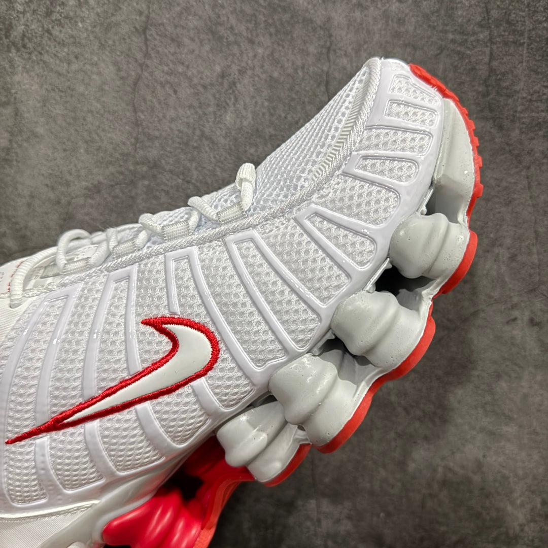 Nike Shox Red - HYPER LIST