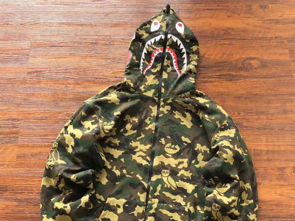 Moletom Dupla Face BAPE x OVO - HYPER LIST