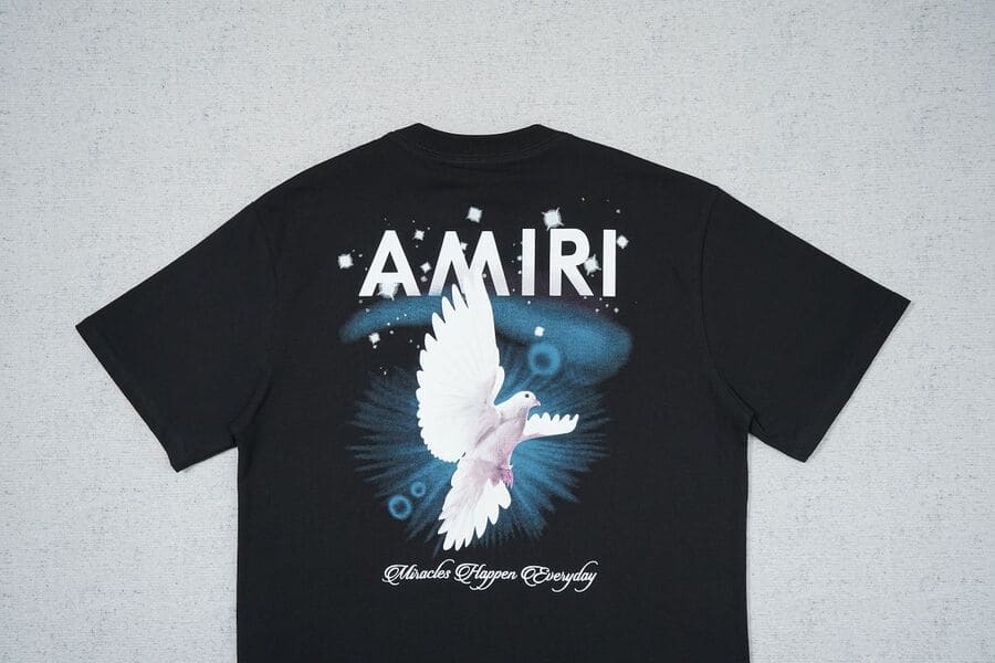 Camiseta Amiri Rainbow Dove - HYPER LIST