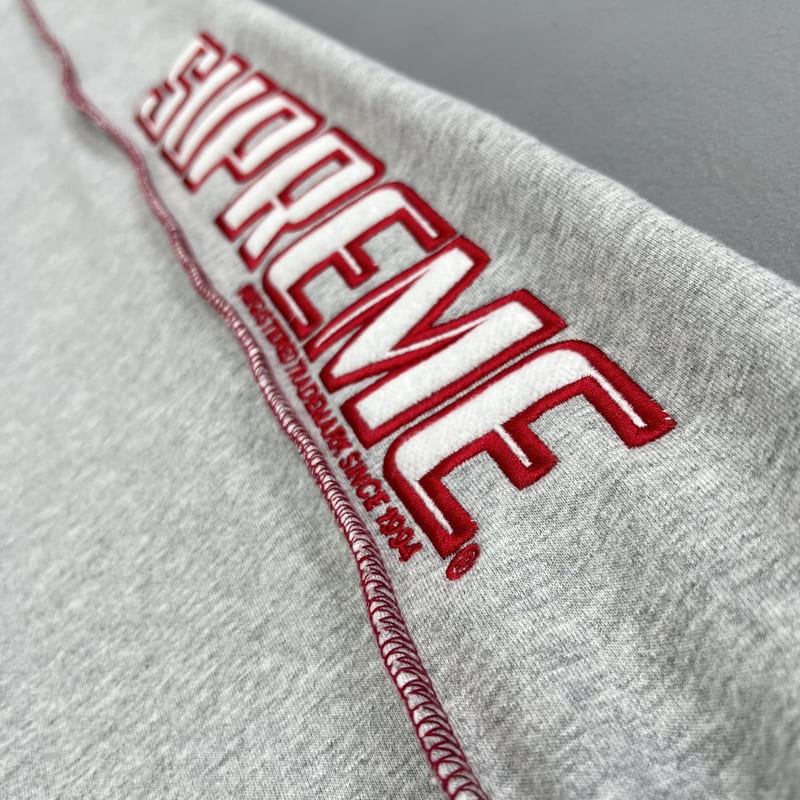 Conjunto Supreme Coverstitch Hooded - HYPER LIST