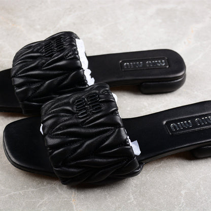 Miu Miu Noir