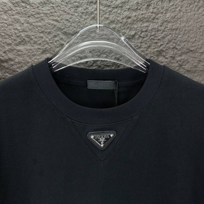 T-shirt Prada Logo Patch Black/White PD054