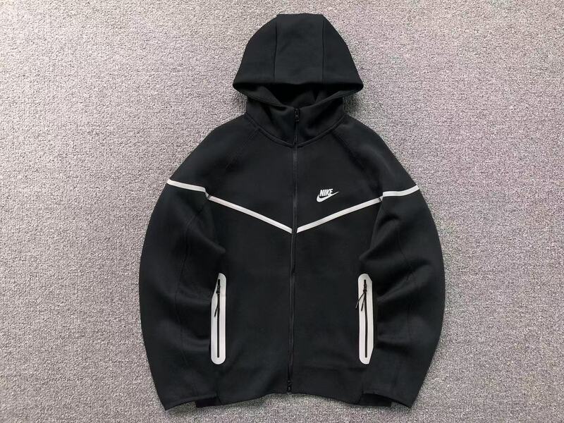 Conjunto Nike Tech Fleece Preto (Reflective) - HYPER LIST