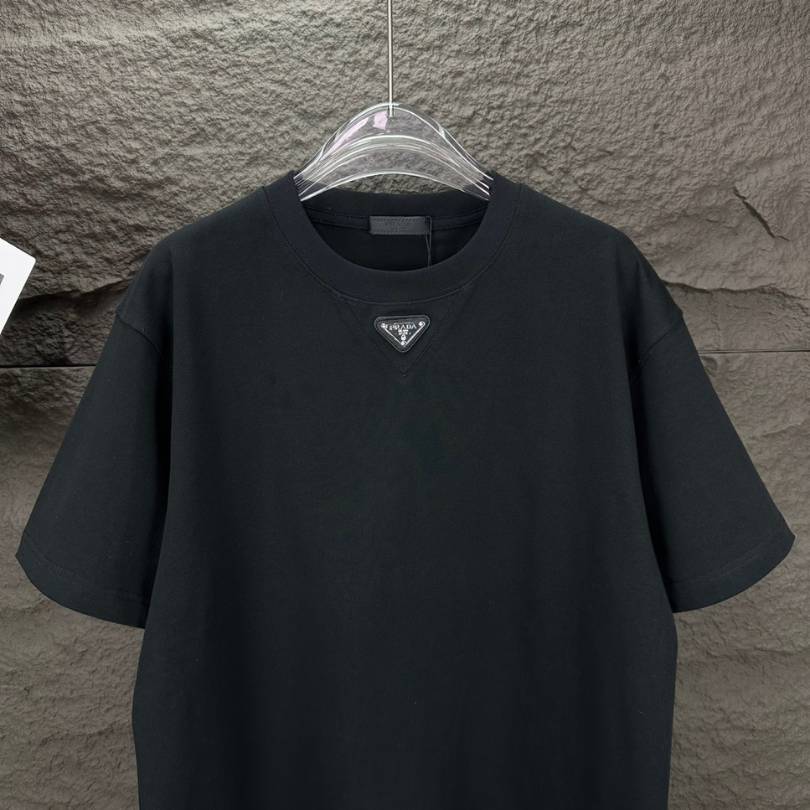 T-shirt Prada Logo Patch Black/White PD054