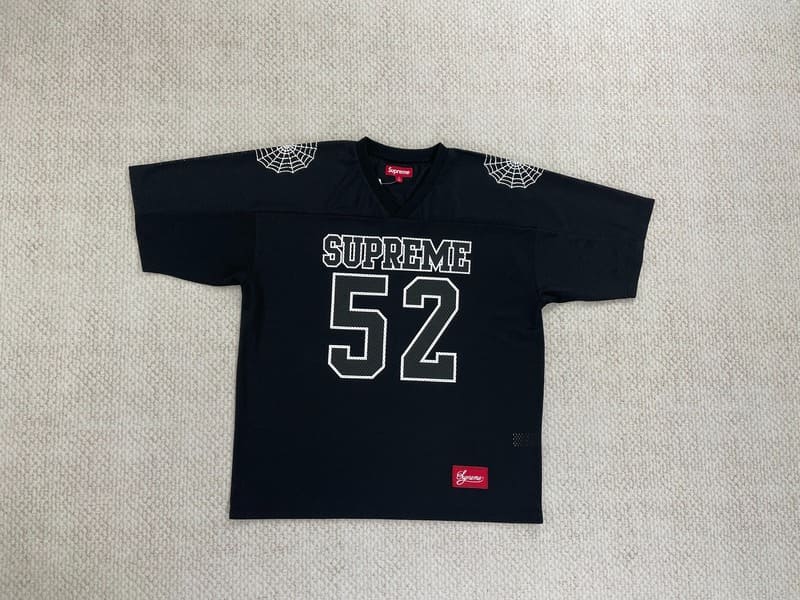 Camiseta Supreme Spiderweb Football - HYPER LIST
