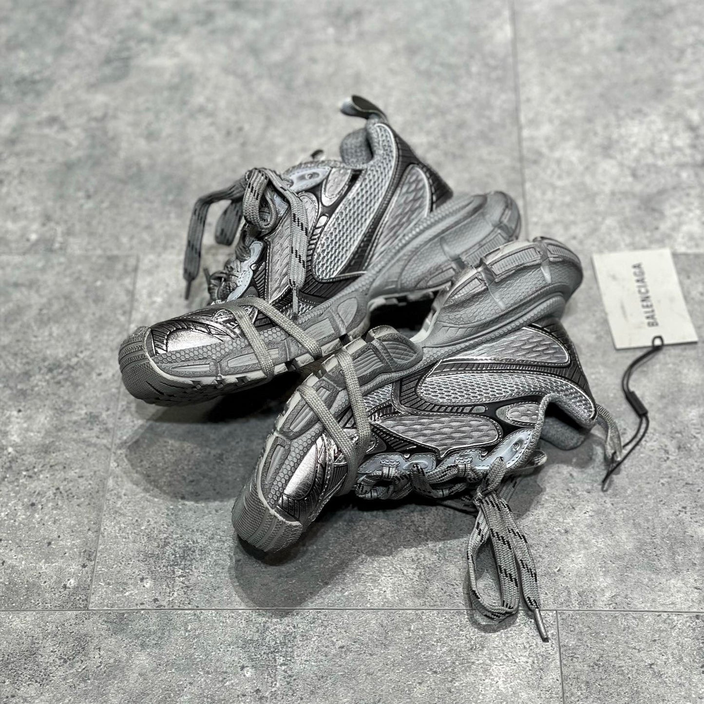 Balenciaga 3XL Gray - HYPER LIST