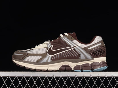 Nike Zoom Vomero 5 Earth Fossil - HYPER LIST