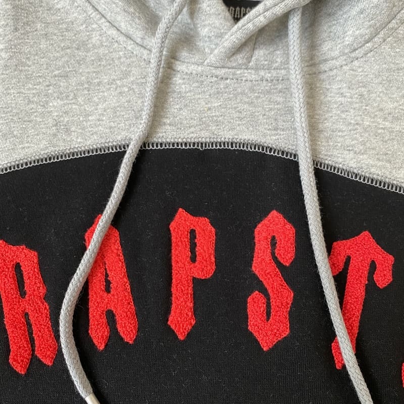 Conjunto Trapstar Irongate Arch Chenille Hooded Tracksuit - HYPER LIST