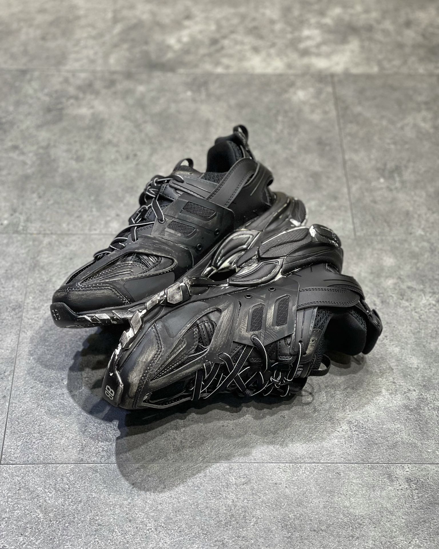 Balenciaga Track 3.0 Black - HYPER LIST
