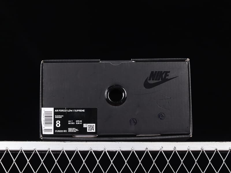 Air Force Supreme Black - HYPER LIST