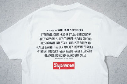 Camiseta Supreme “Play Dead” - HYPER LIST