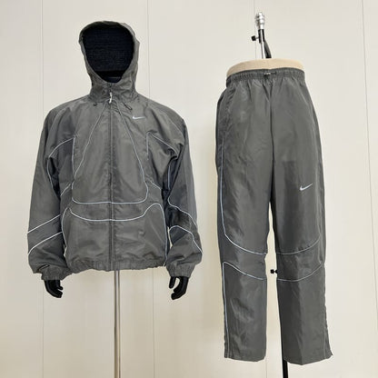 Conjunto Nike x Corteiz gray - HYPER LIST