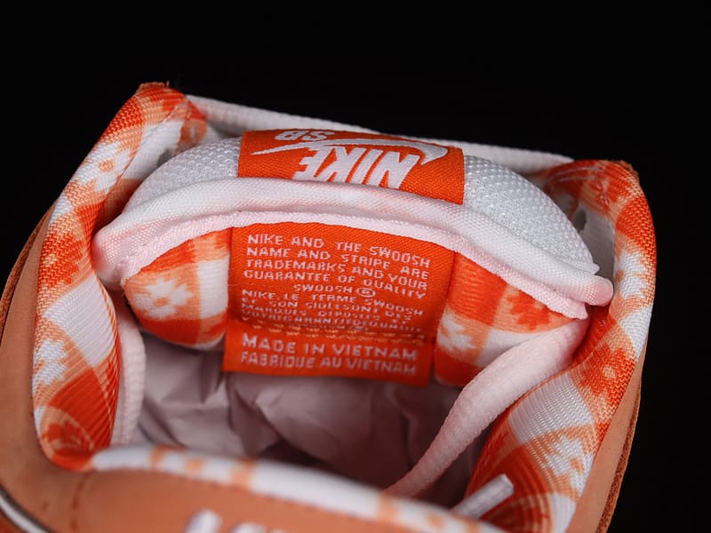 Concepts x Nike SB Dunk Low Orange Lobster - HYPER LIST