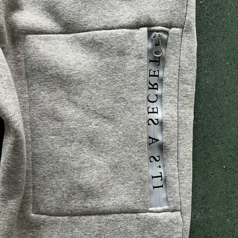 Conjunto Trapstar Chenille Decoded 2.0 Hoodie Grey/Ice Blue - HYPER LIST