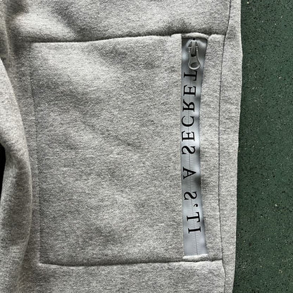 Conjunto Trapstar Chenille Decoded 2.0 Hoodie Grey/Ice Blue - HYPER LIST