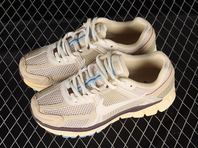 Nike Zoom Vomero 5 Oatmeal - HYPER LIST