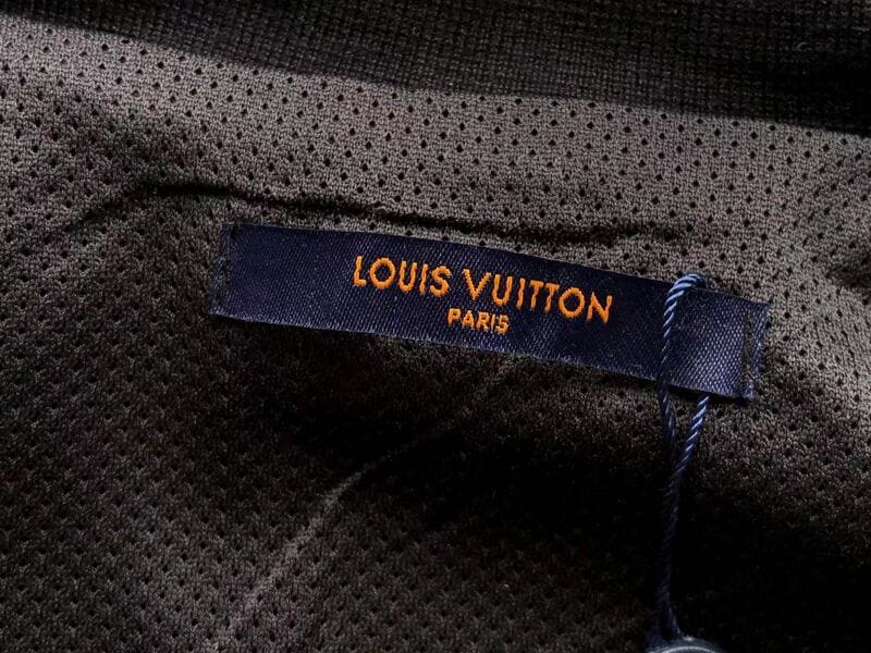 Conjuto Louis Vuitton Fair Isle Stripes Nylon - HYPER LIST