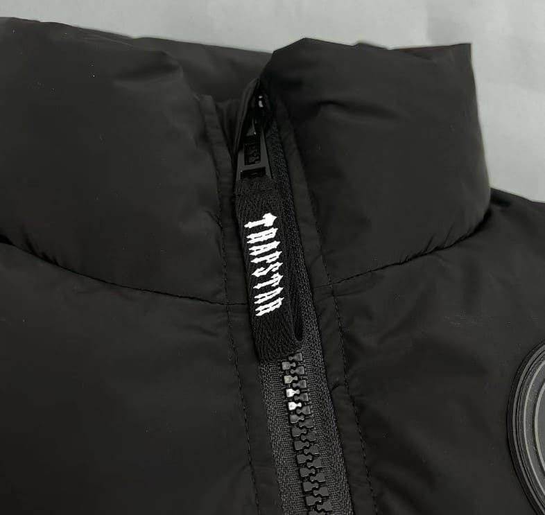 Colete Trapstar Irongate T Badge Gilet - HYPER LIST